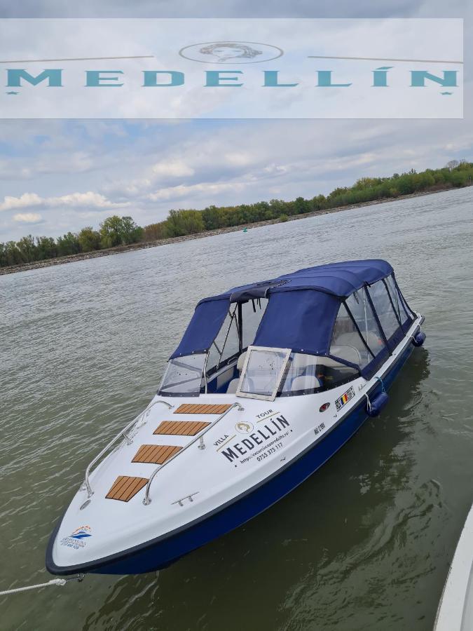 Pensiunea Medellin Tulcea Exterior foto